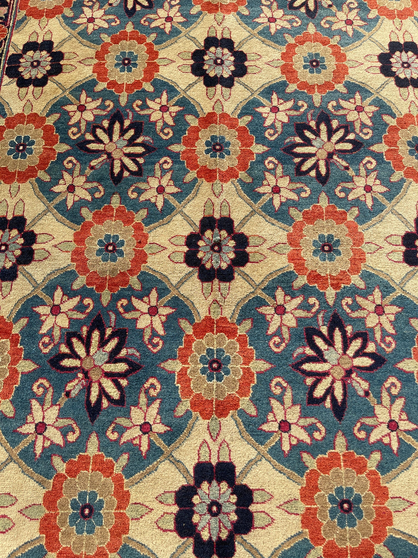 VERAMIN MINA KHANI