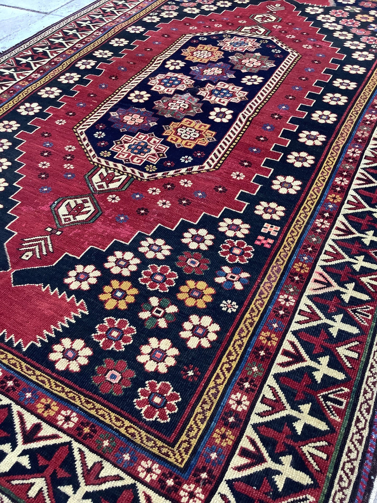 BAKU ANTIQUE CAUCASIAN
