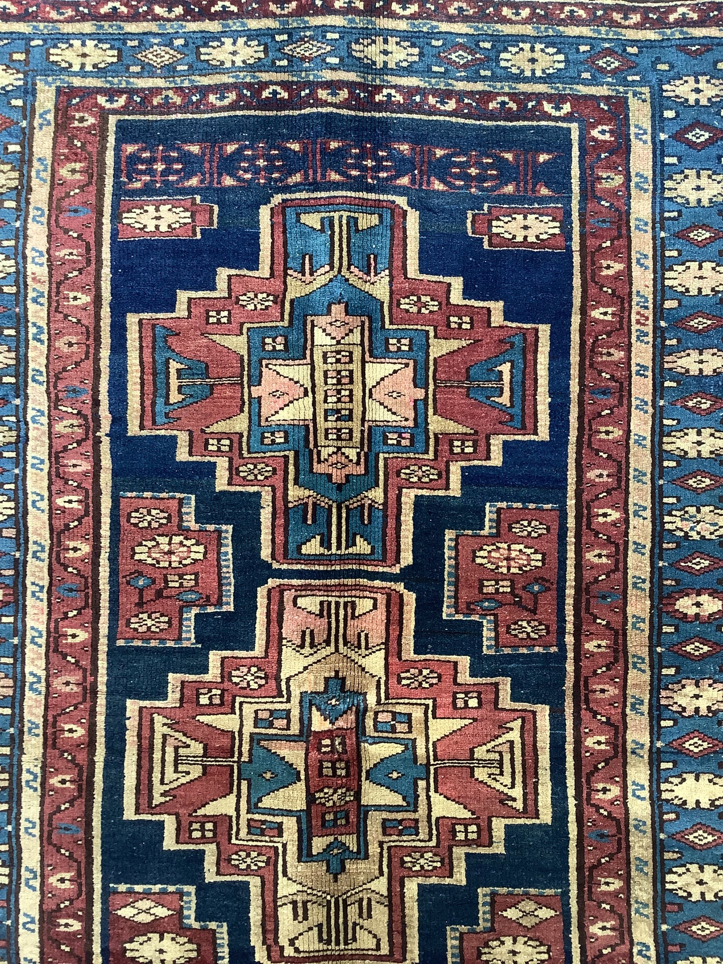 Kuba Goodie Antique