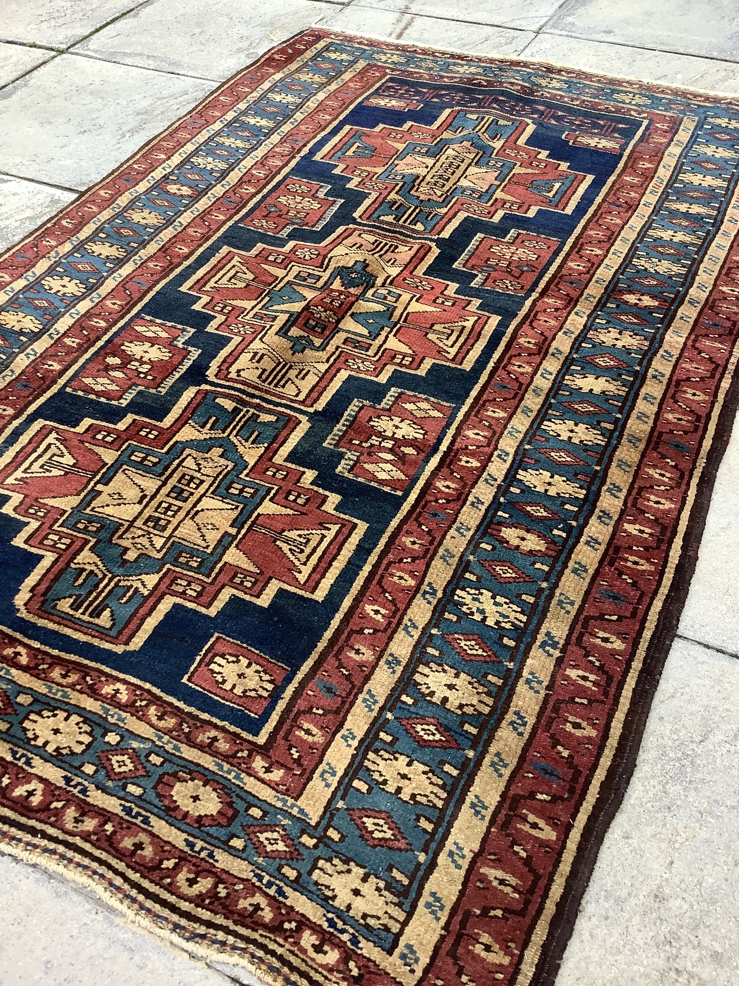 Kuba Goodie Antique