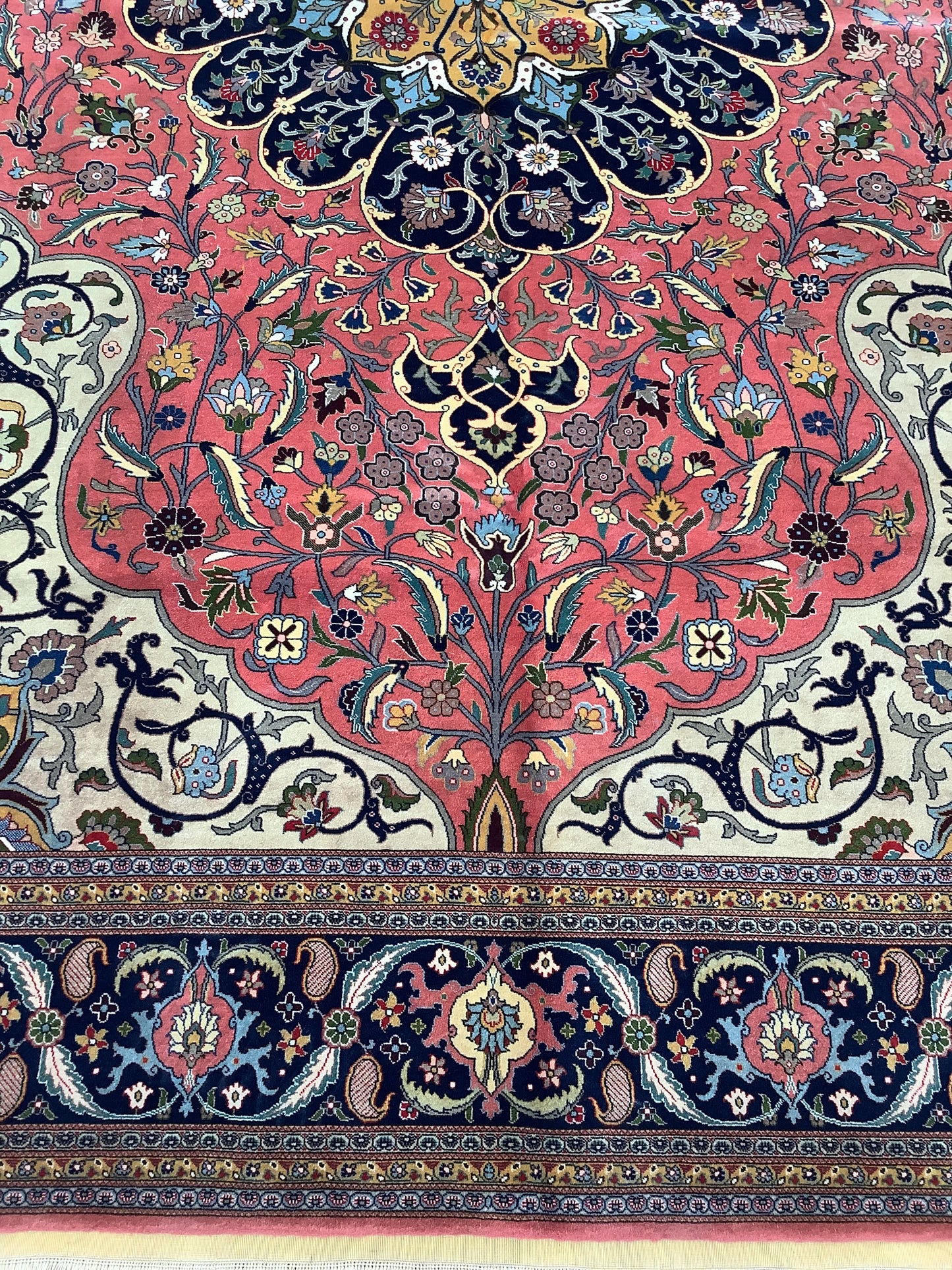 Heydarzadeh Excellence