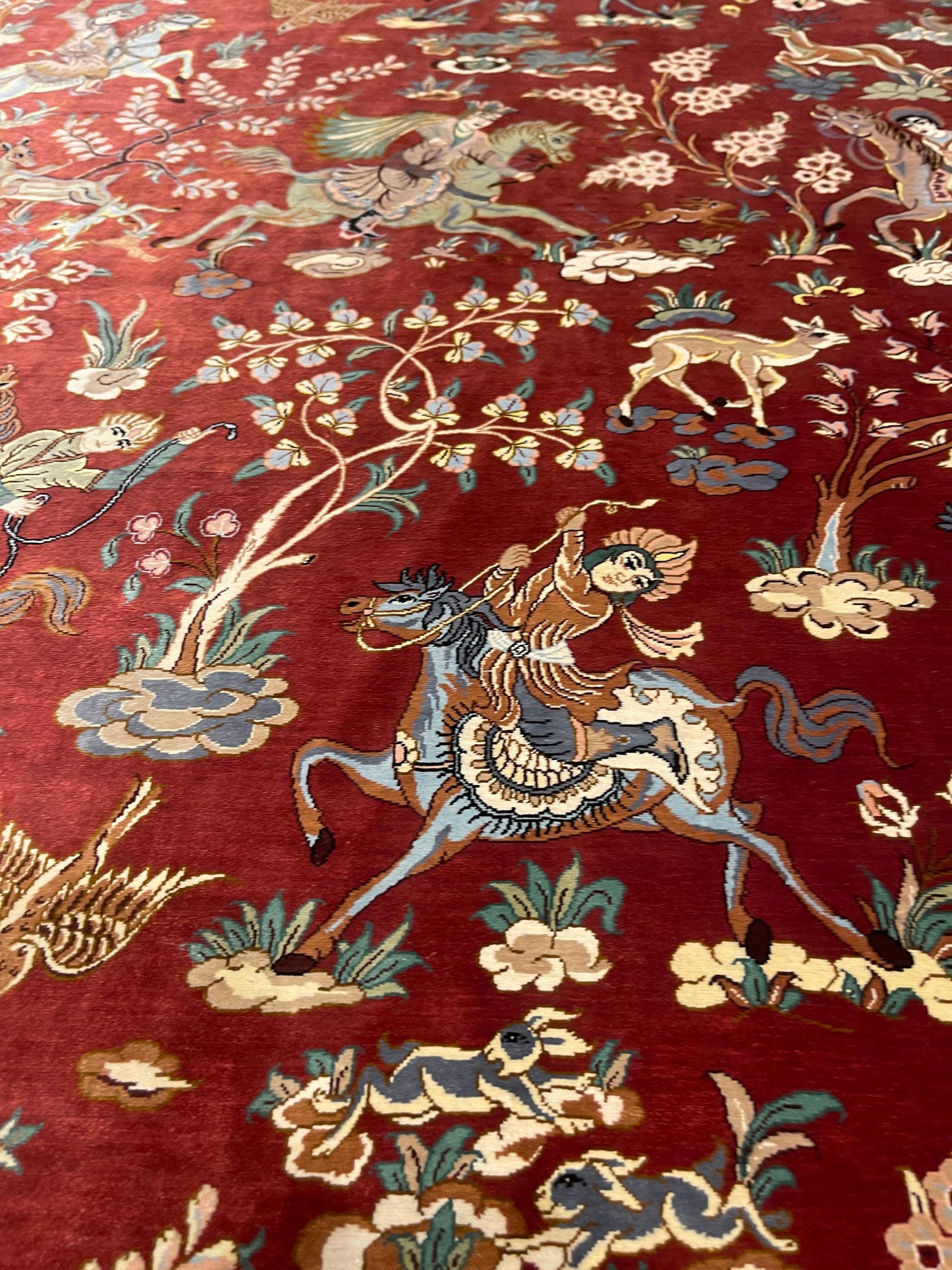 ROYAL HUNTING PURE SILK