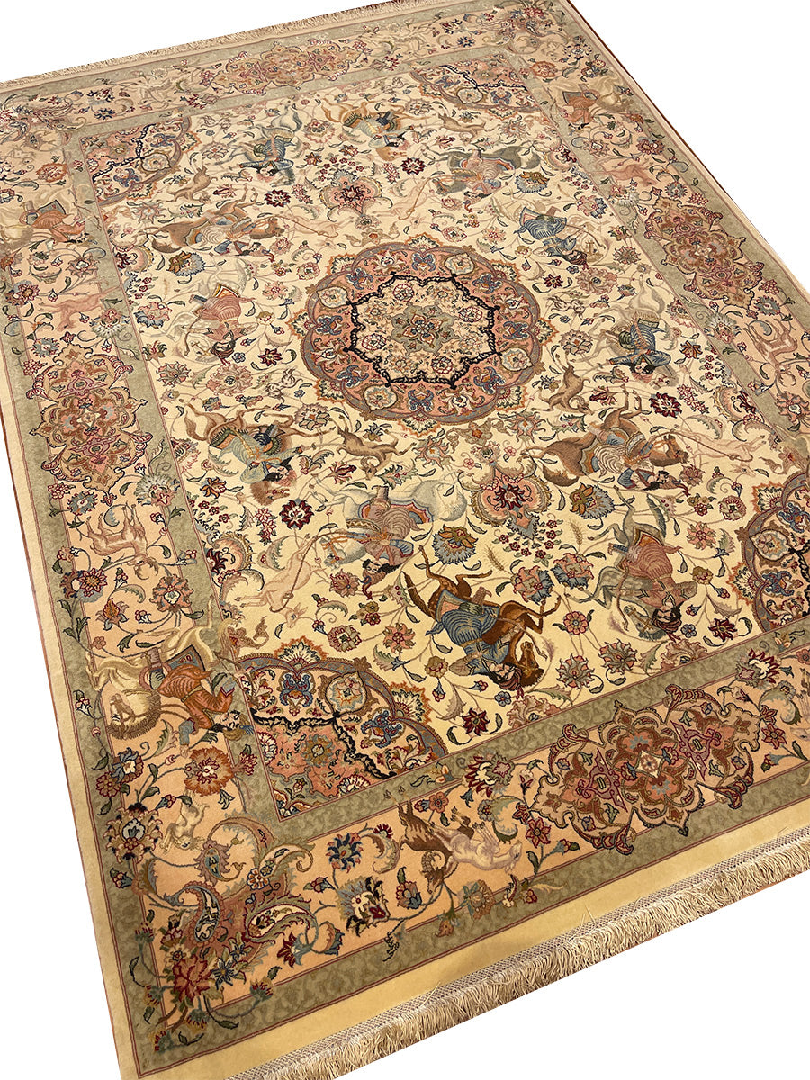 ROYAL HUNTING TABRIZ ON SILK