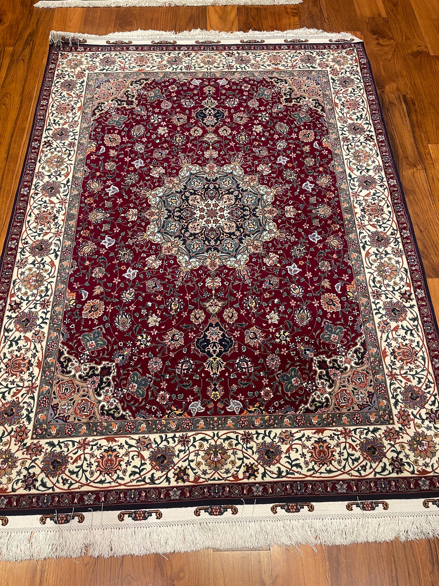 Nizam Pair Tabriz