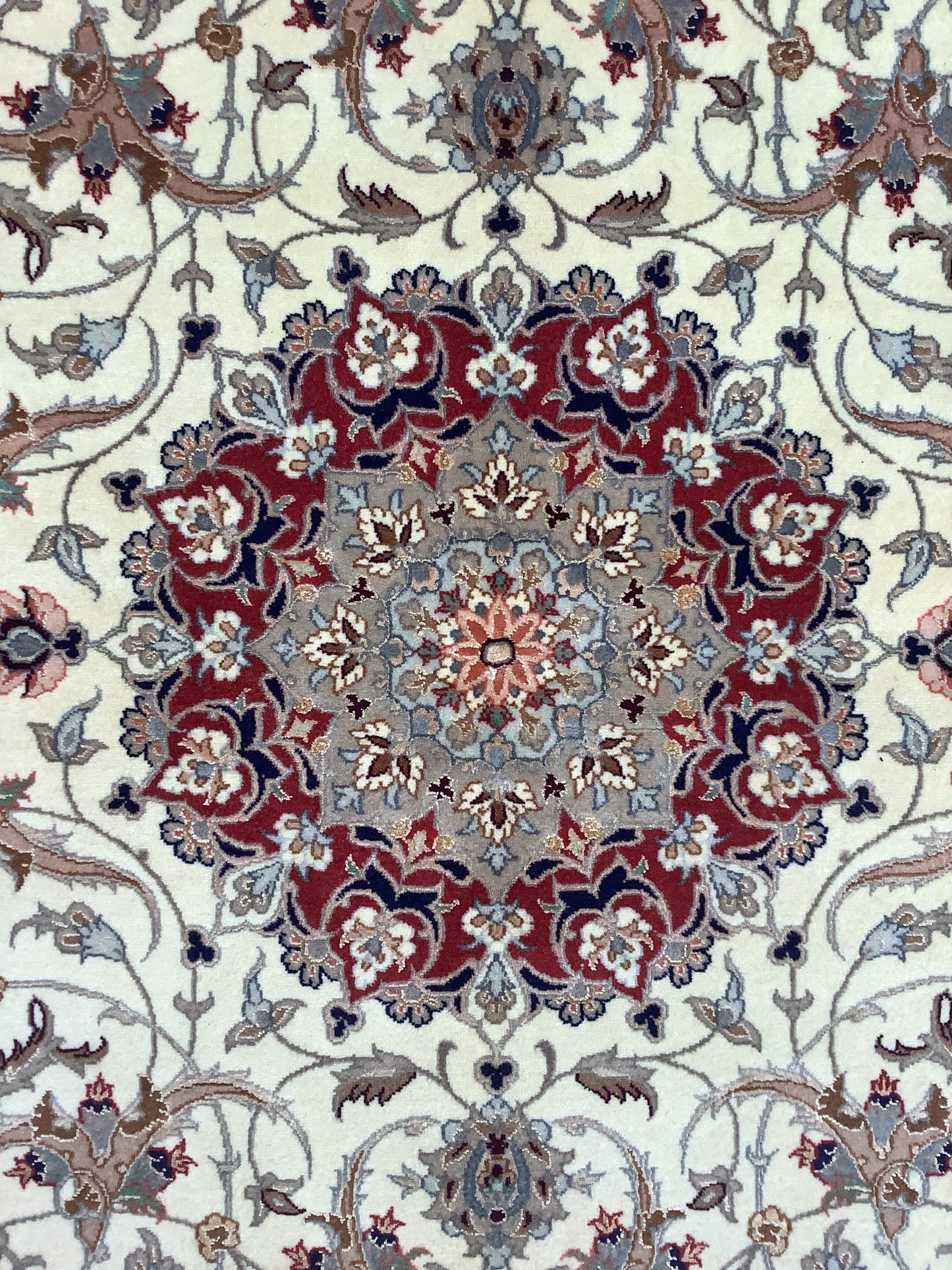 EXQUISITE ISFAHAN PAIR