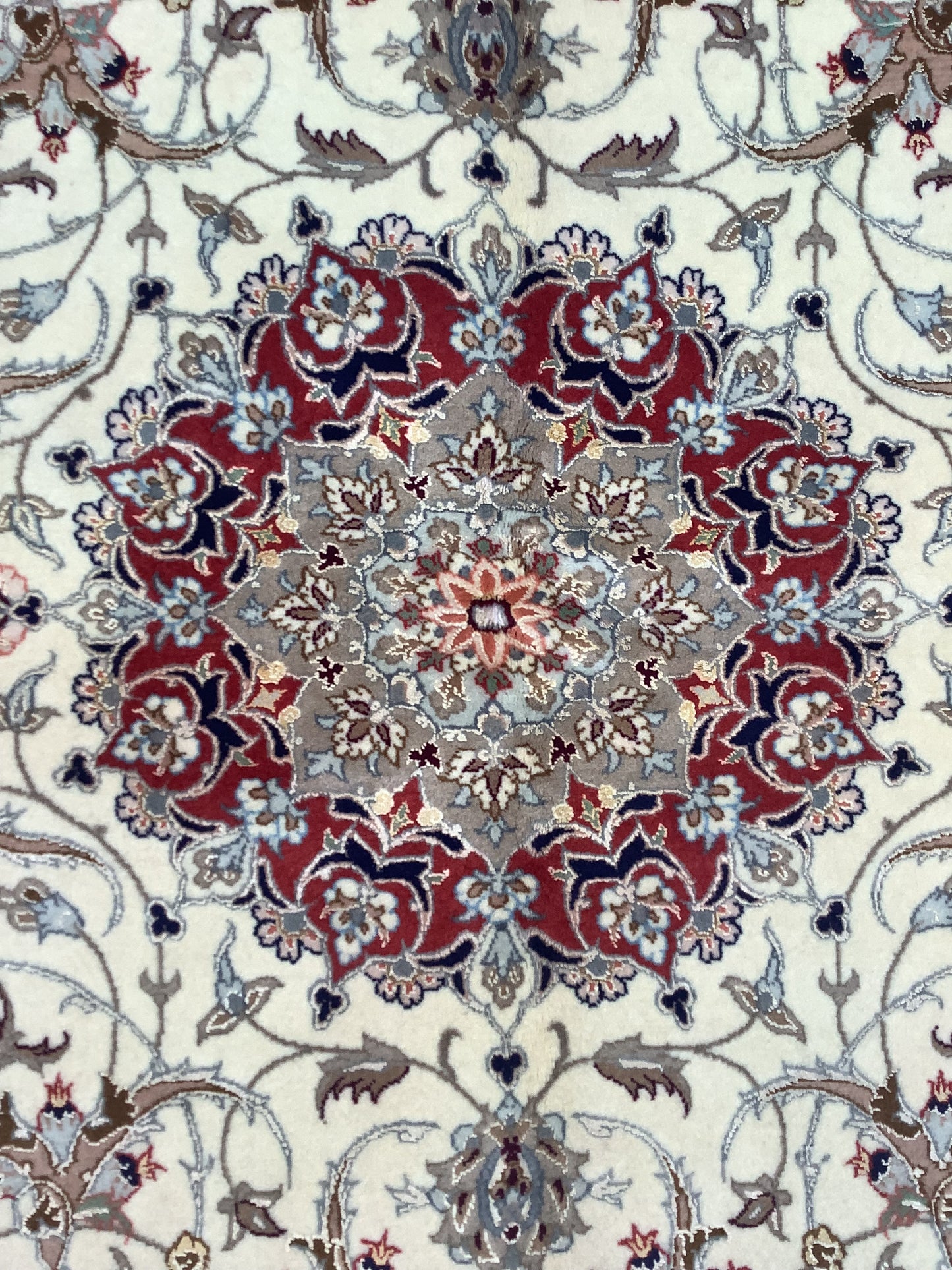 EXQUISITE ISFAHAN PAIR