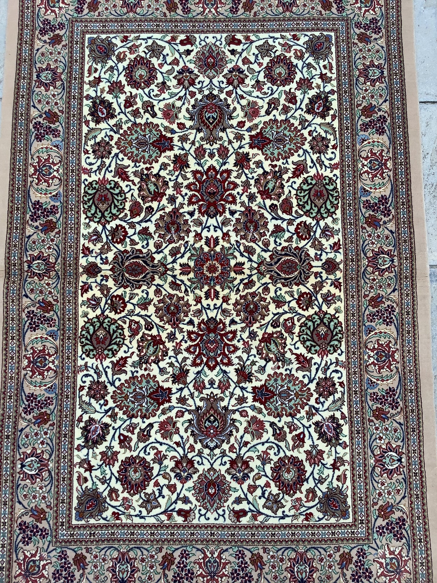 SILK FOUNDATION QOM SHAH ABBAS