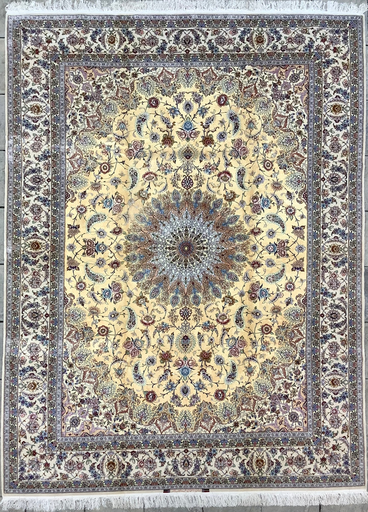 EXTRA FINE SAFFRON SILK ISFAHAN