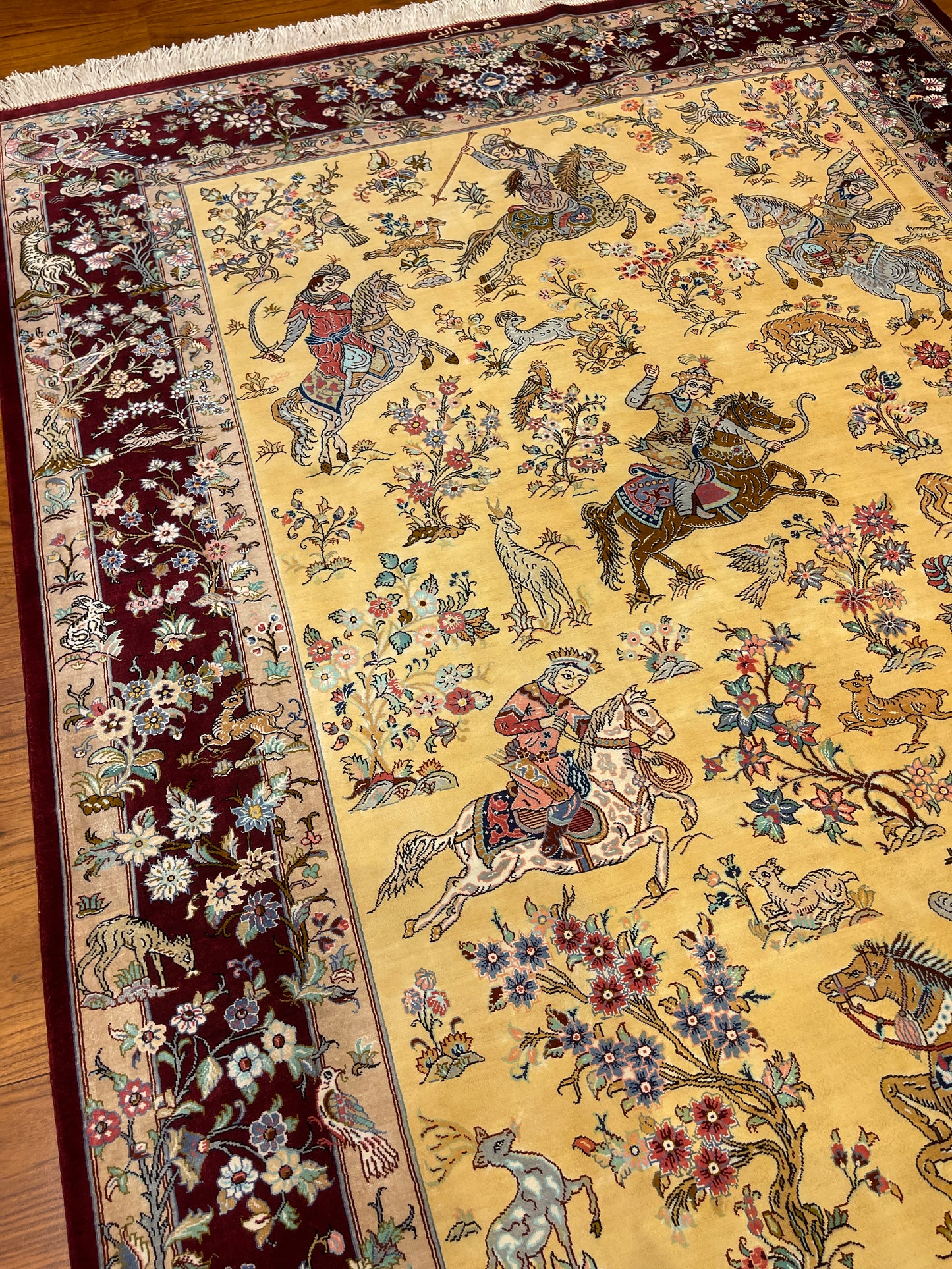 SAFFRON SILK ROYAL HUNT