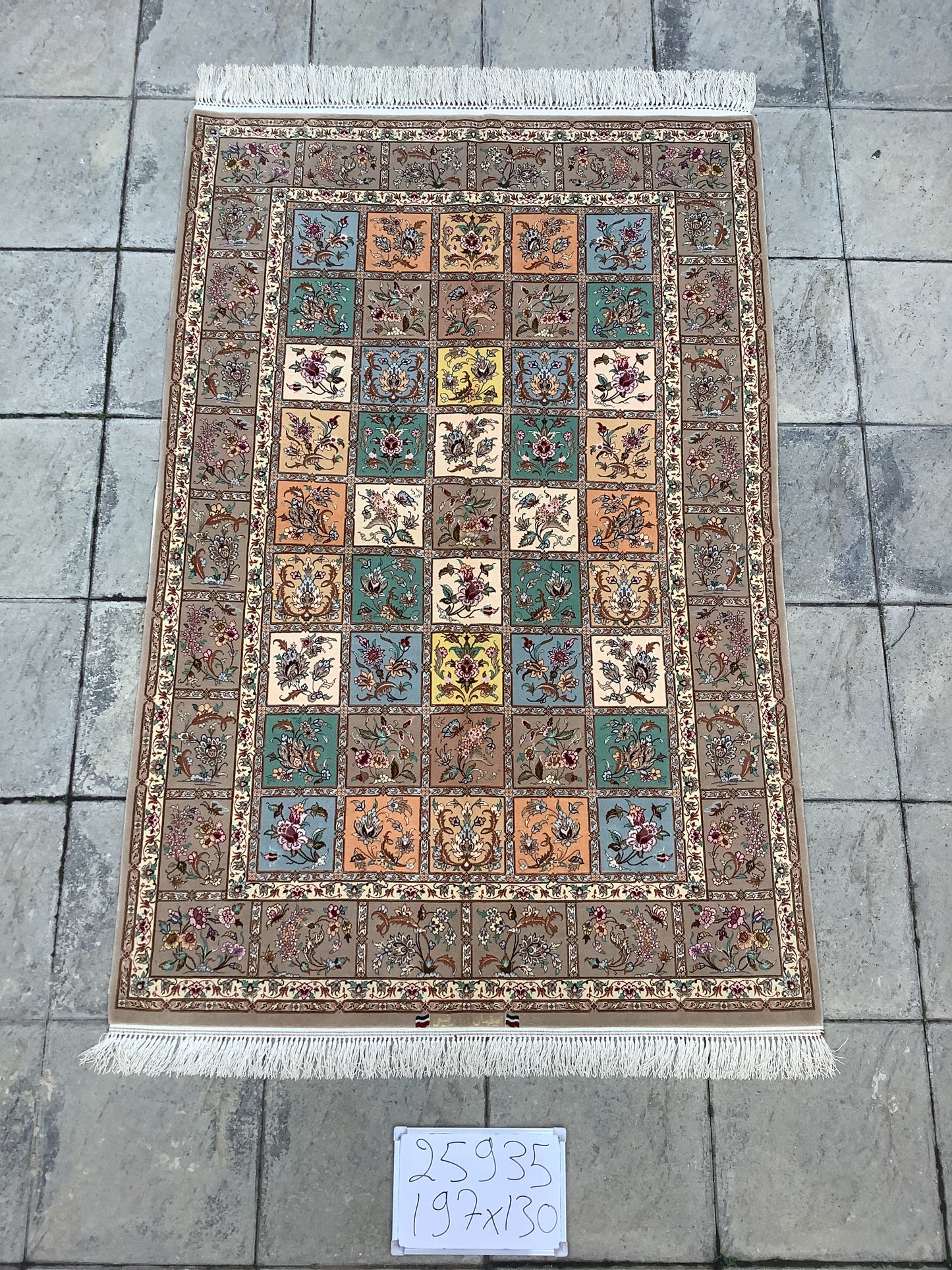 GARDENS OF ISFAHAN