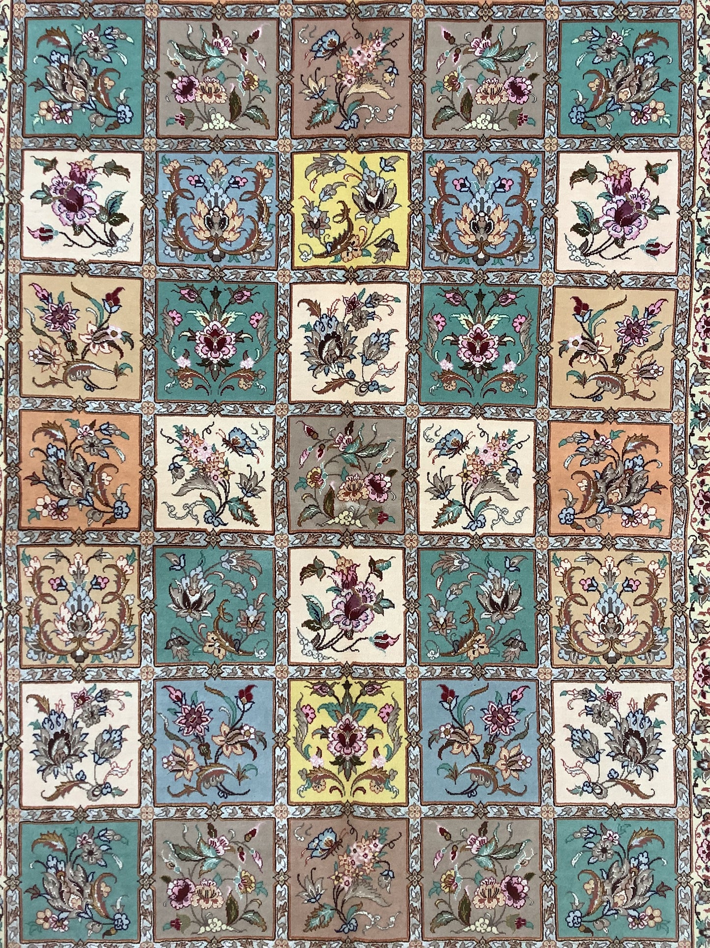 GARDENS OF ISFAHAN