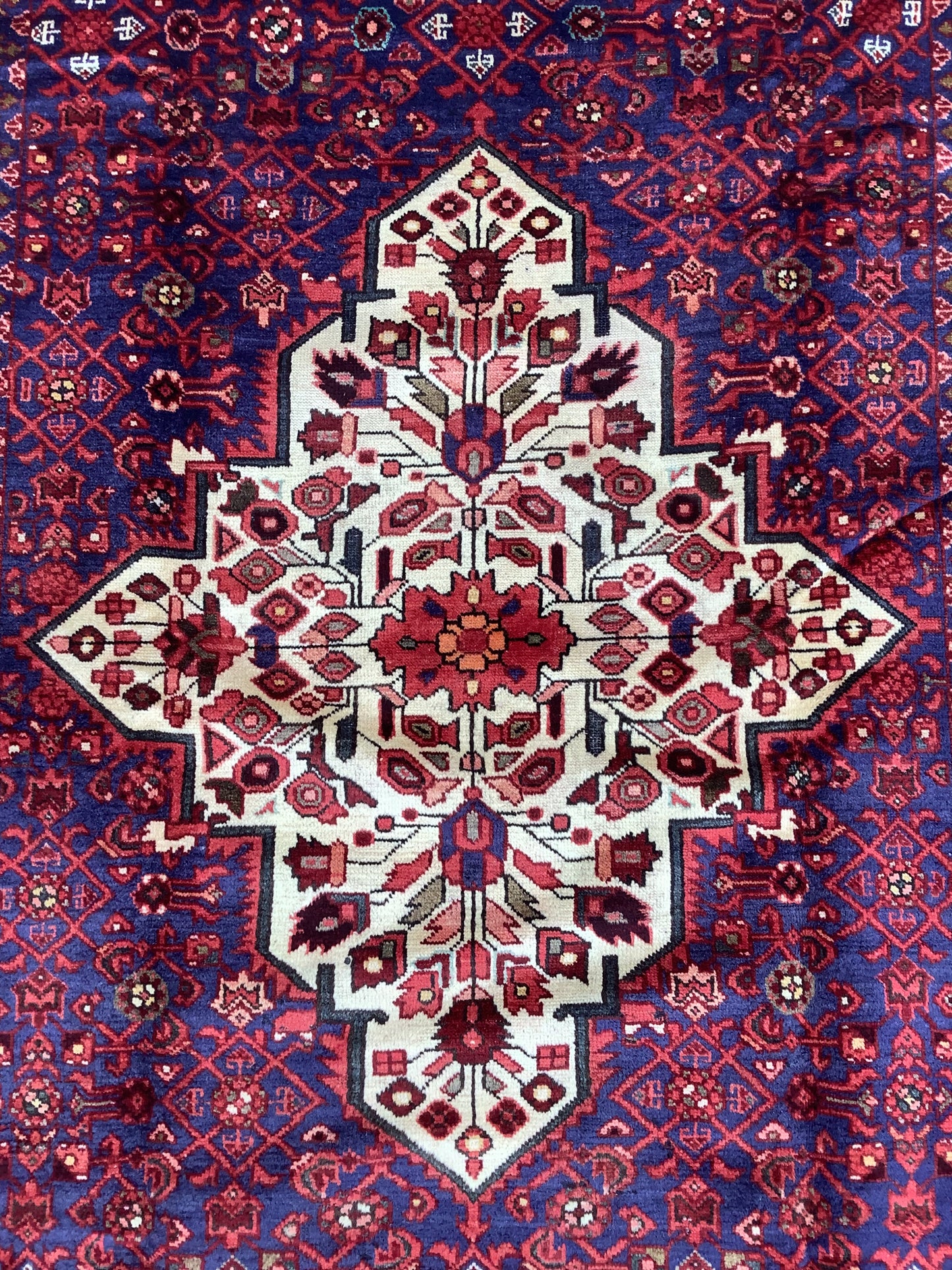 MALAYER MAGNIFICENCE