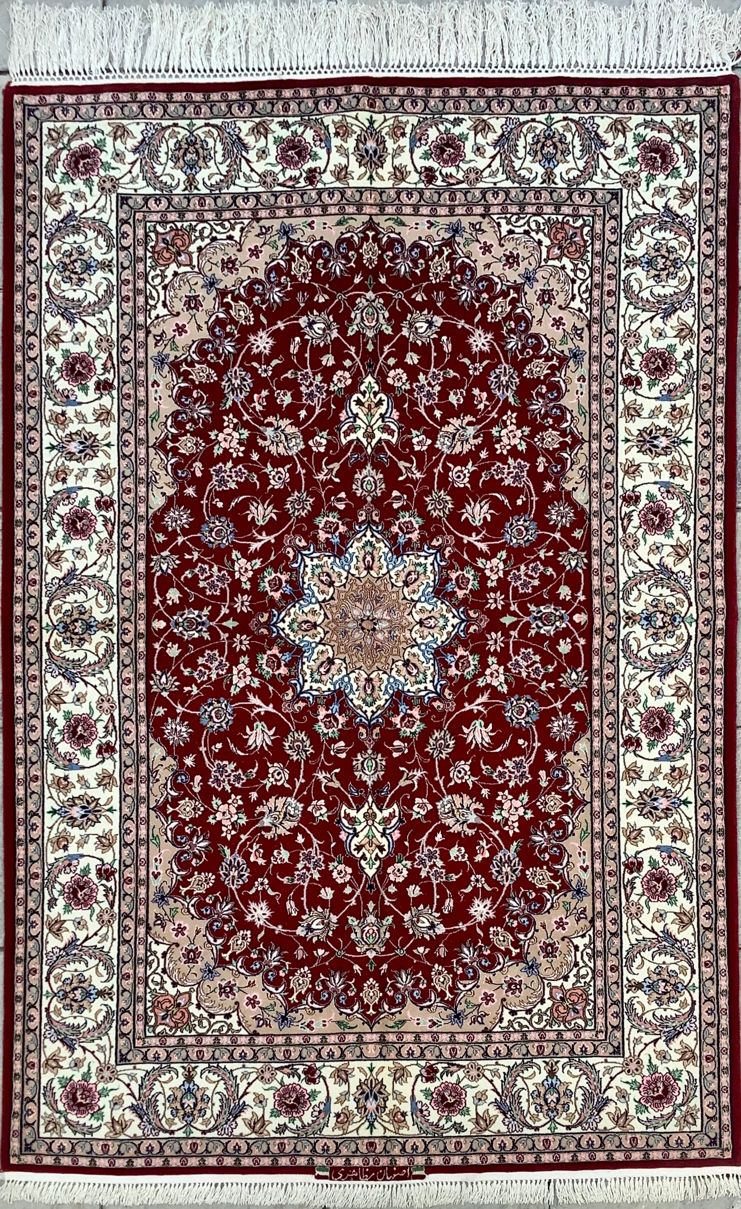 RUBY RED ISFAHAN