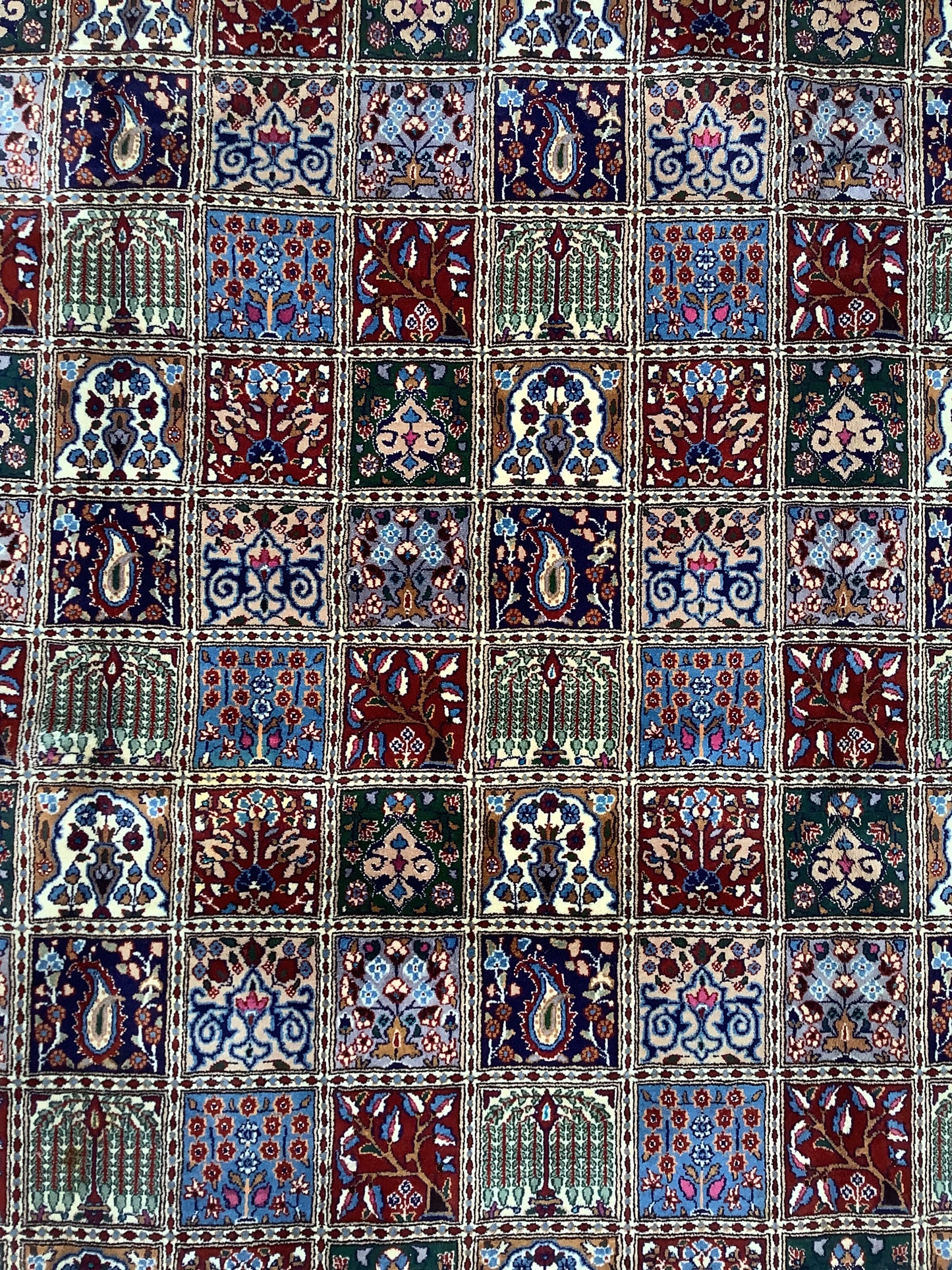 MOODY GARDEN CARPET PART SILK