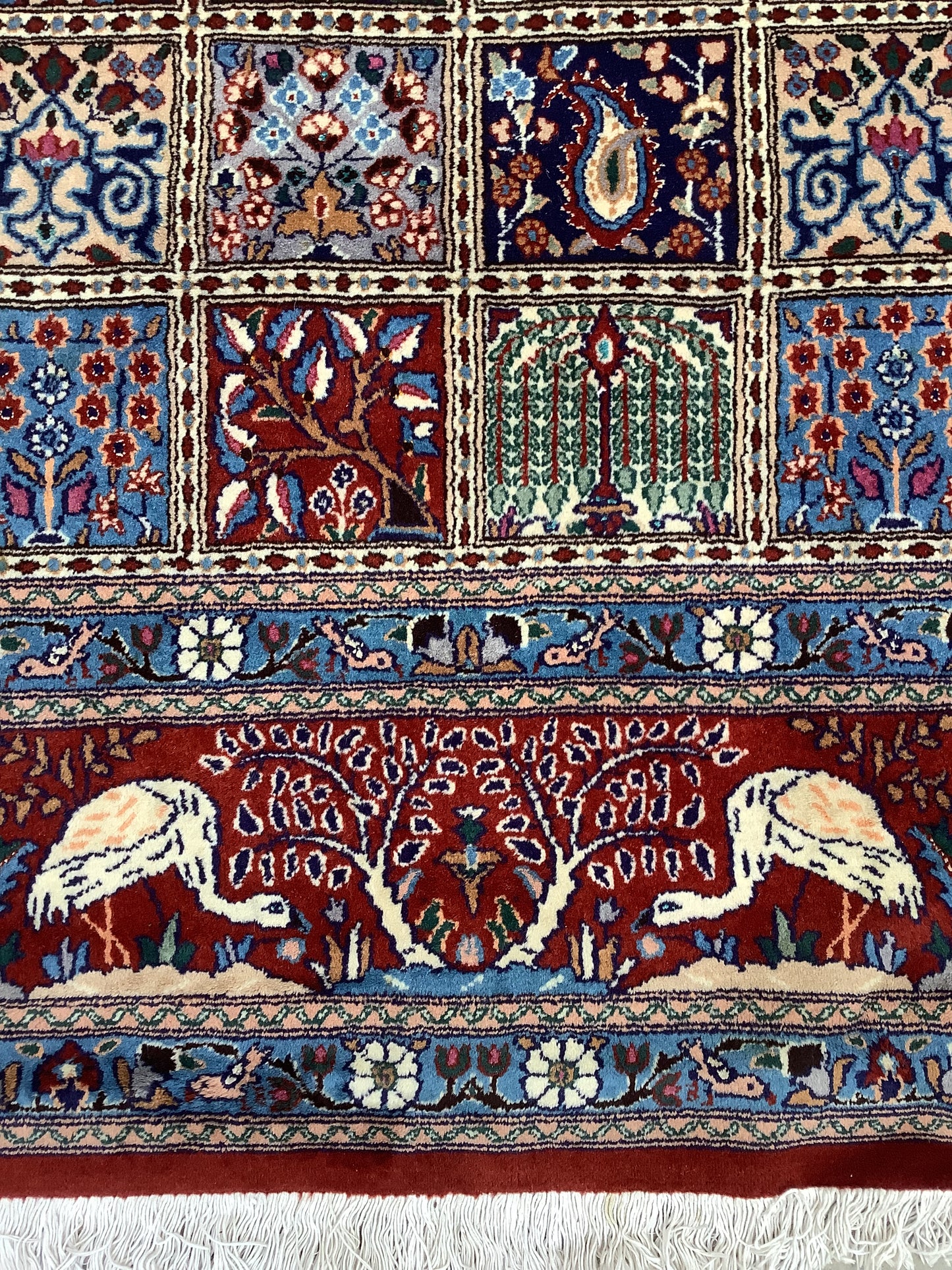 MOODY GARDEN CARPET PART SILK