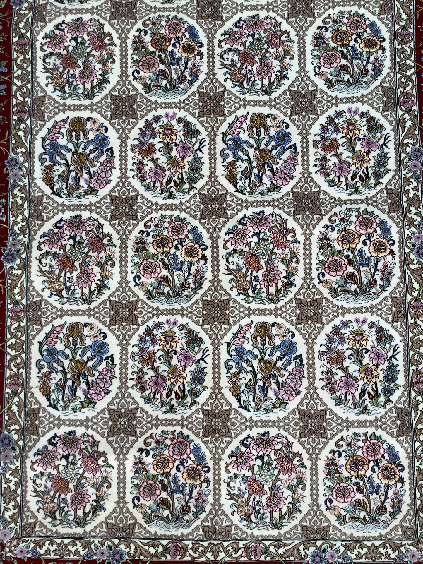 GOLESTAN ISFAHAN