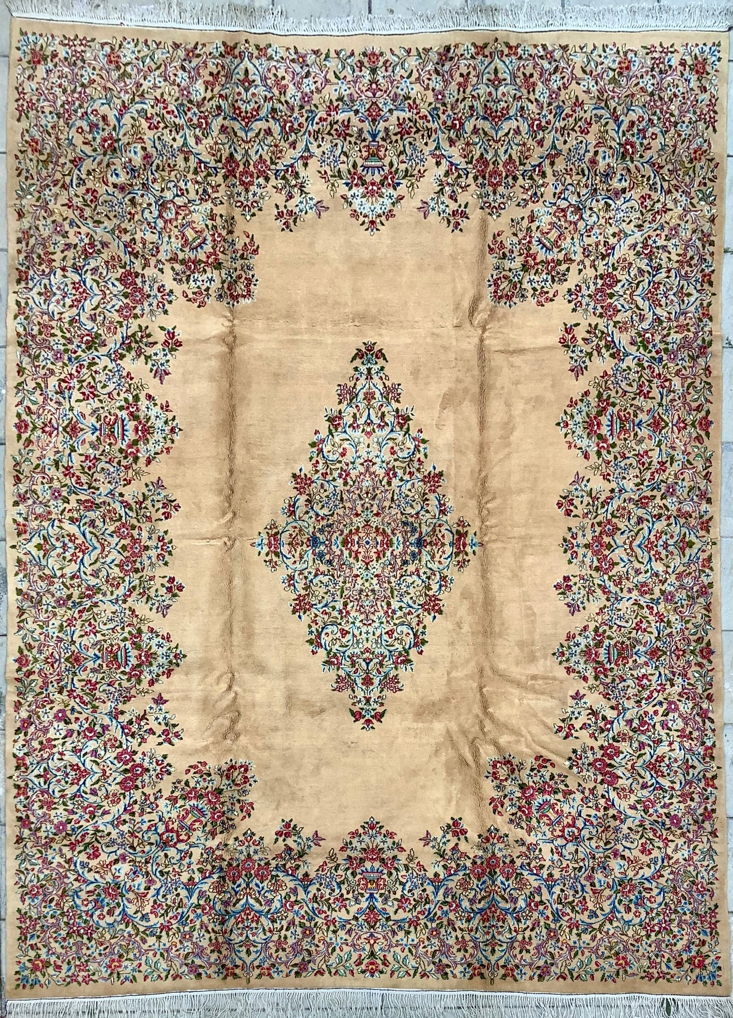 MILLEFLEURS VINTAGE KERMAN