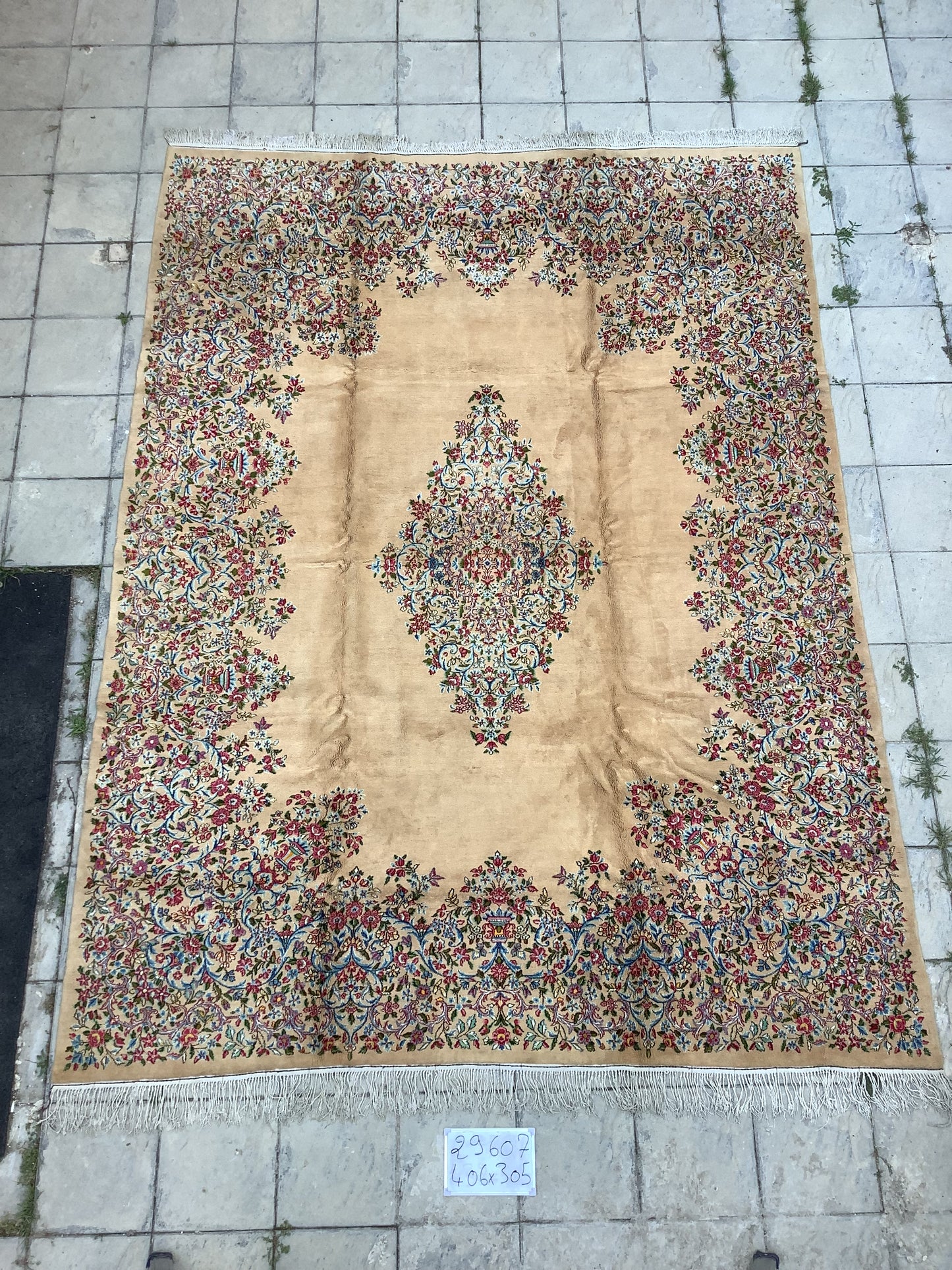 MILLEFLEURS VINTAGE KERMAN