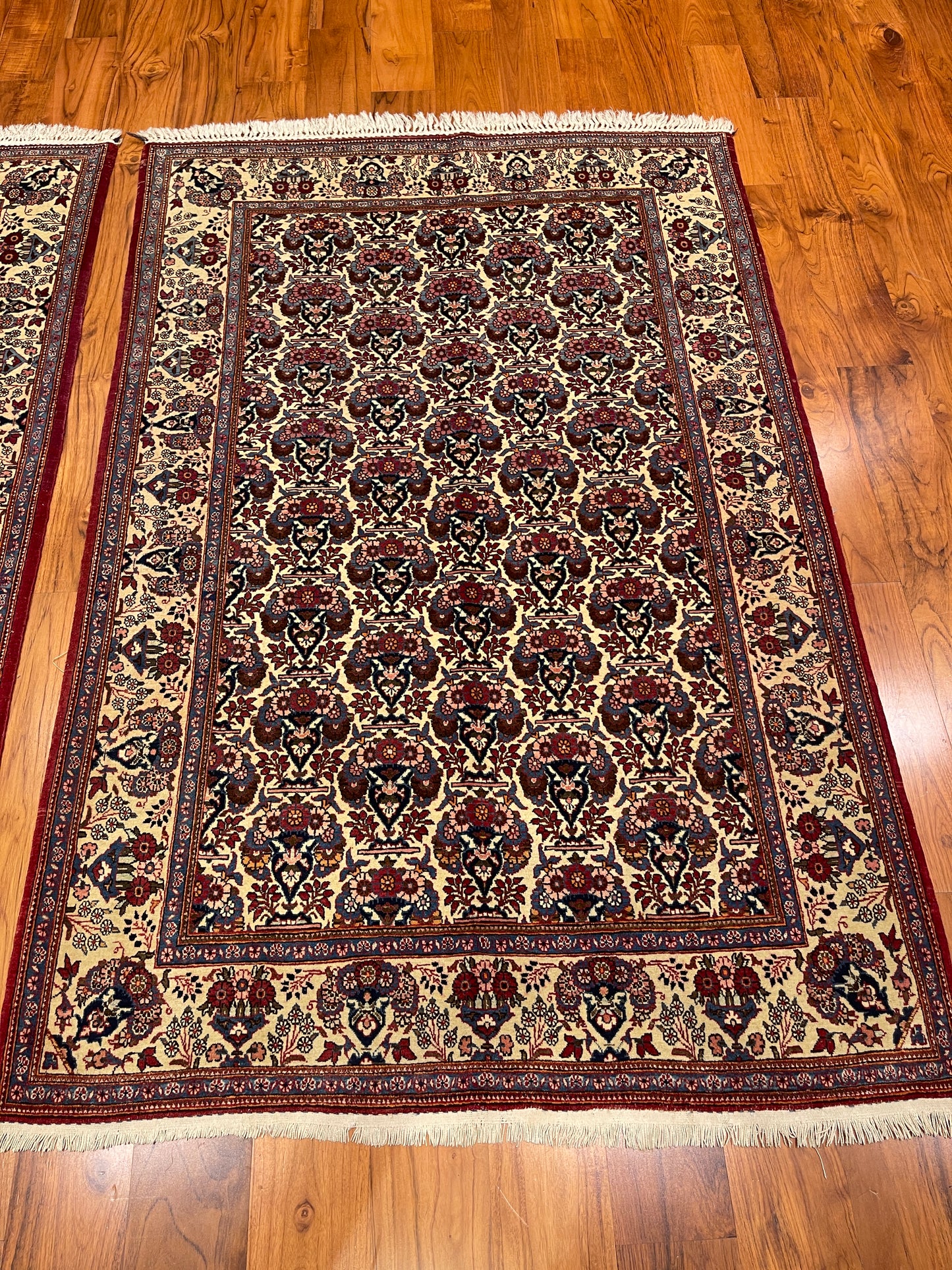 EXCLUSIVE ZILLI SULTAN KASHAN PAIR