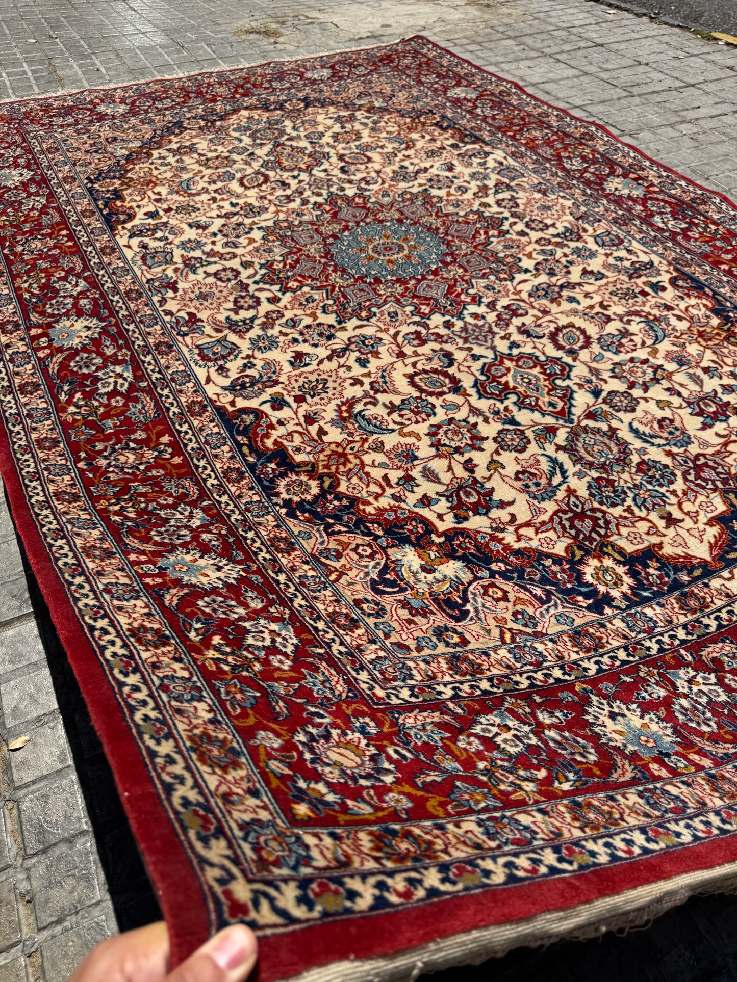 EXCLUSIVE PART-SILK ISFAHAN