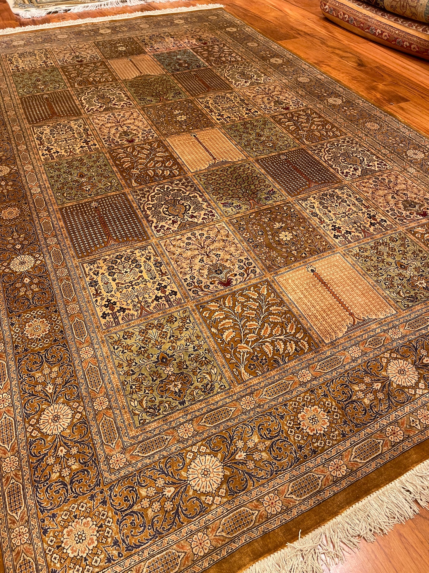 PARDEH PURE SILK GARDEN