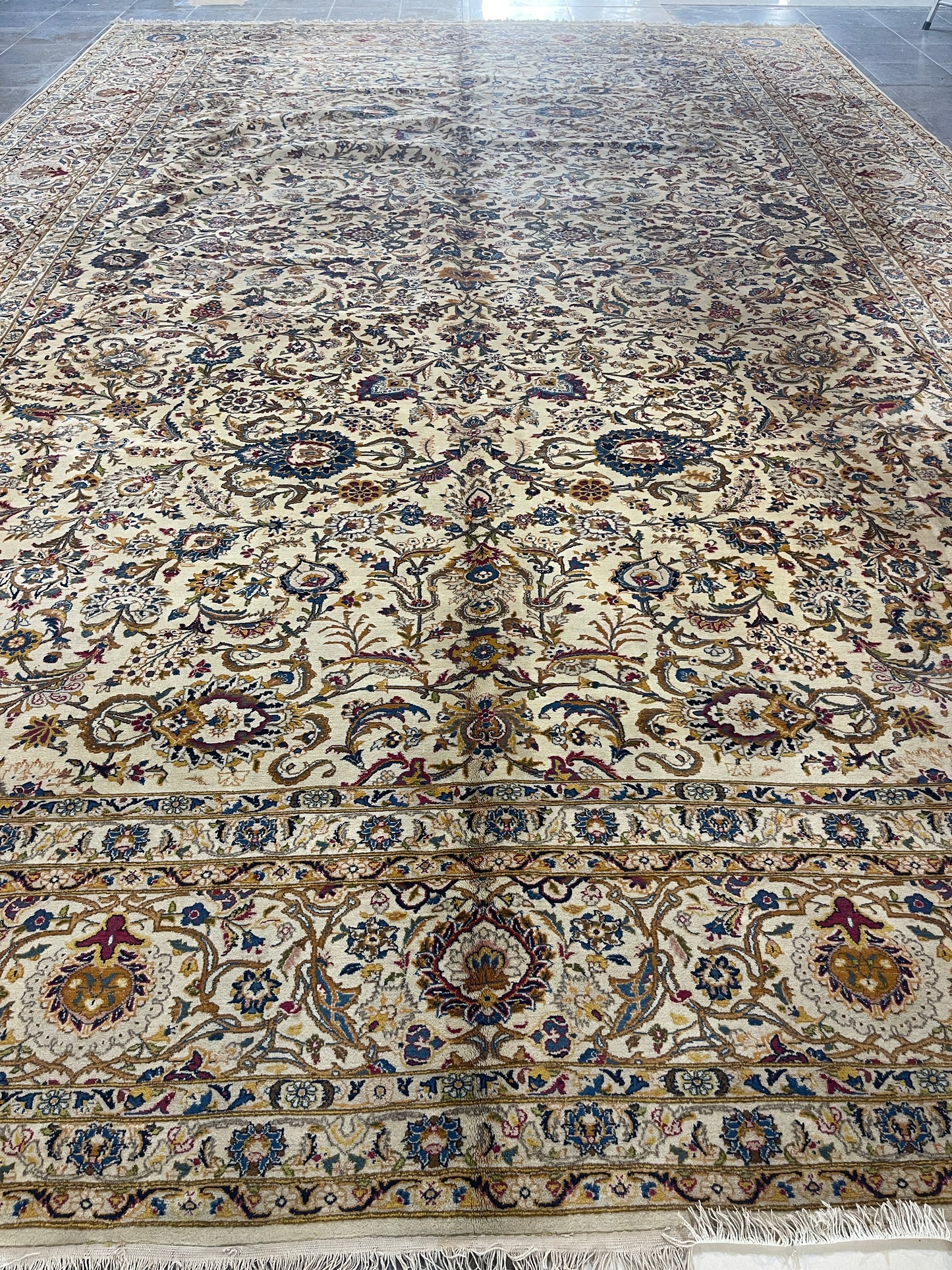 IVORY XXL SHAH ABBAS