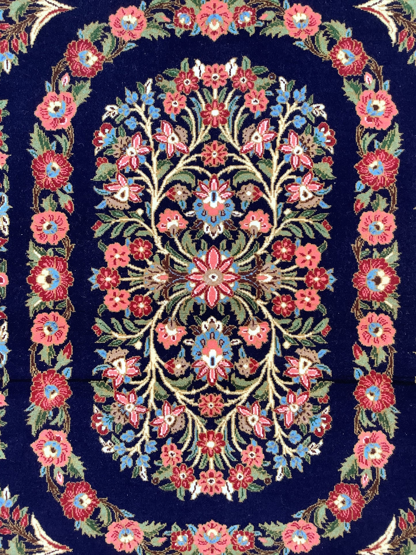 SUPERFINE SILK BASE QOM