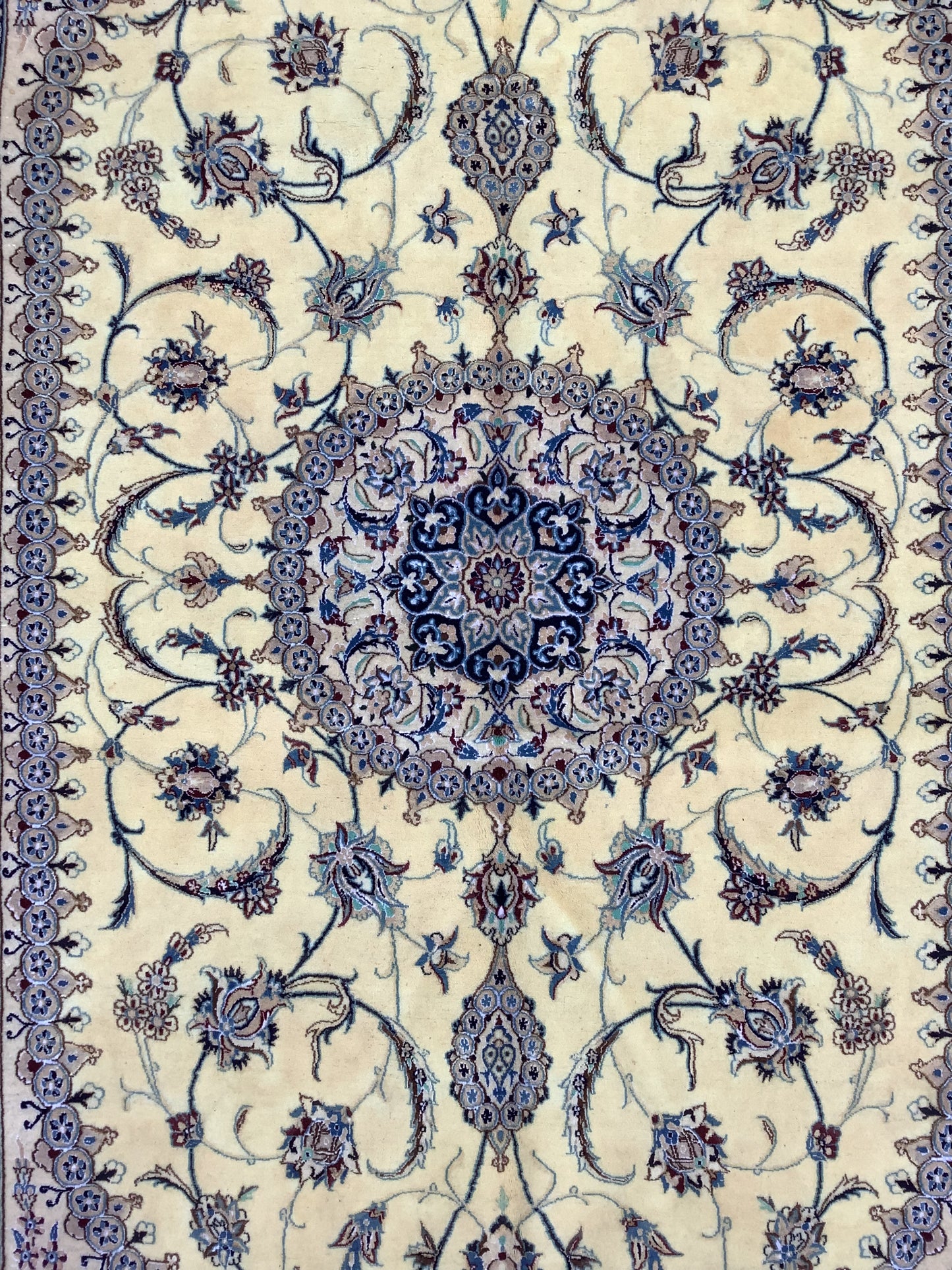 FINE IVORY NAIN