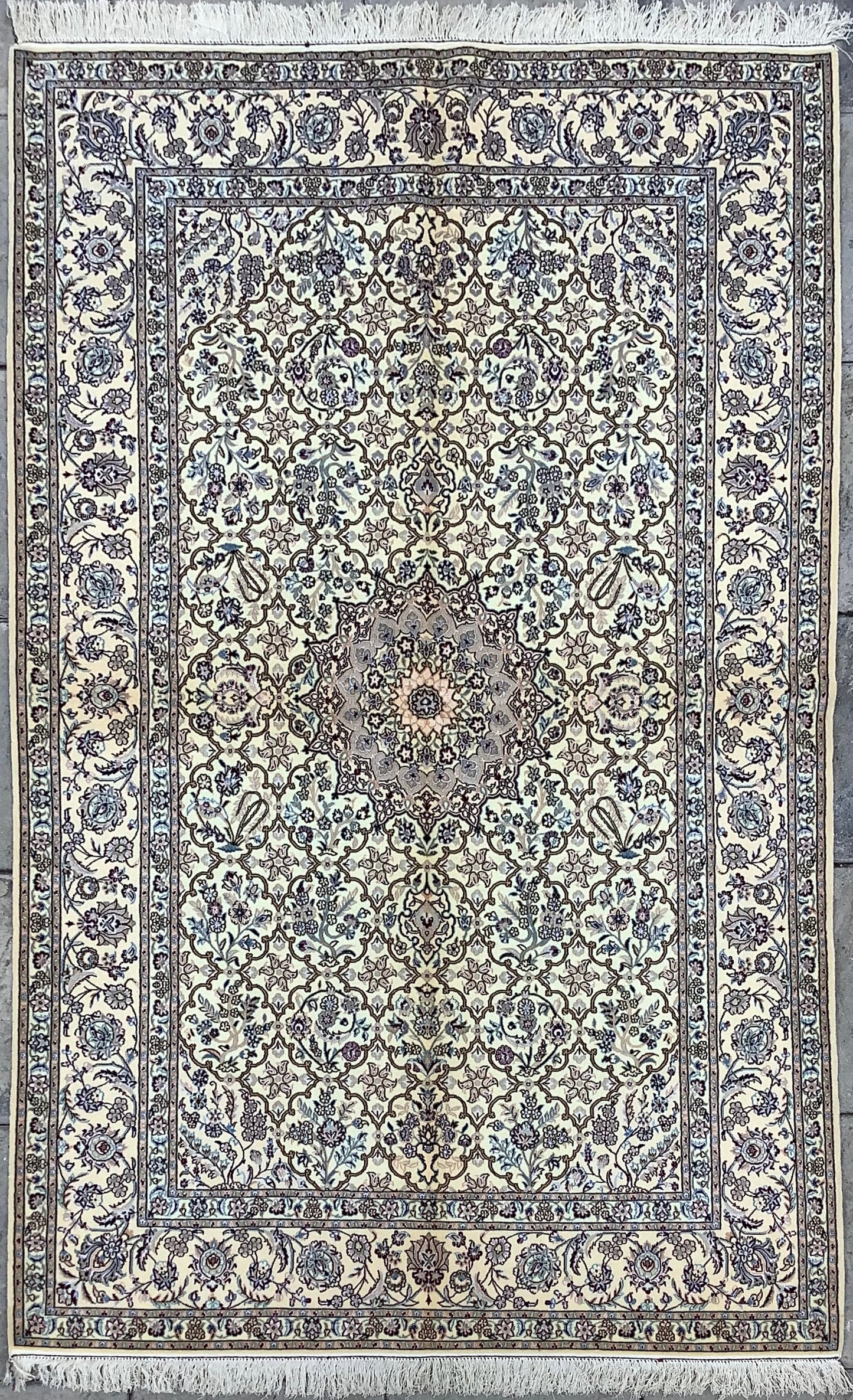 SUPERFINE 6 LA NAIN PAIR