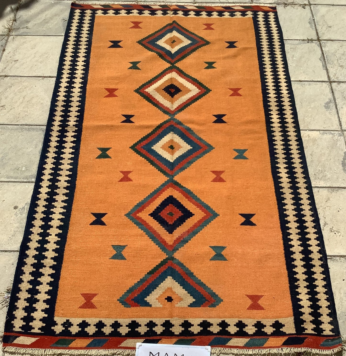 APRICOT SHAHSAVAN KILIM