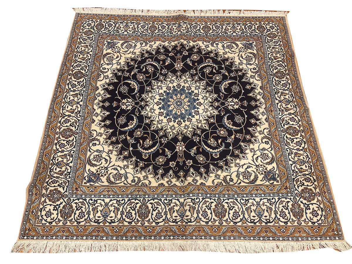 SQUARE BLUE NAIN