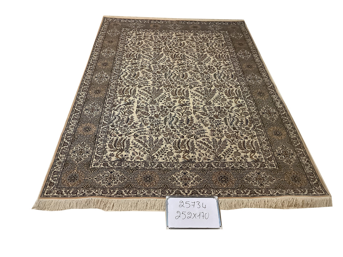 SUPERFINE MOHAMMADI ON SILK