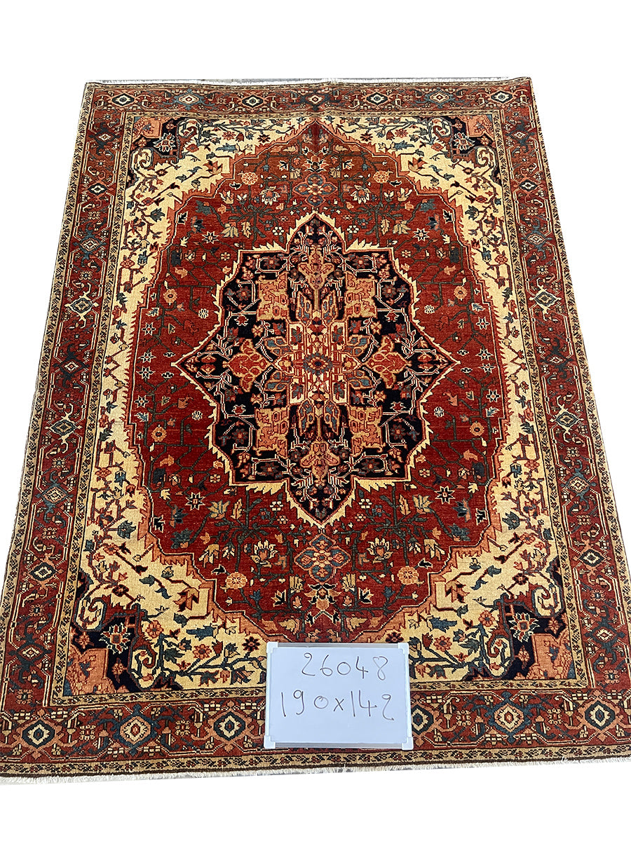 Fine Serapi Rare Qaliche