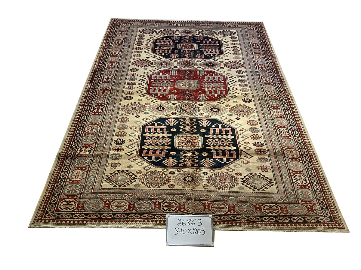 IVORY KAZAK DECORATIF