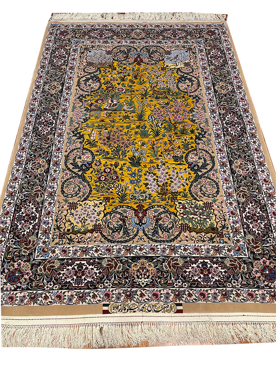 FOUR SEASONS SILK ISFAHAN