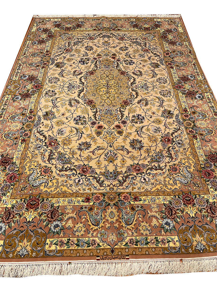 DAVARI GOLD ISFAHAN