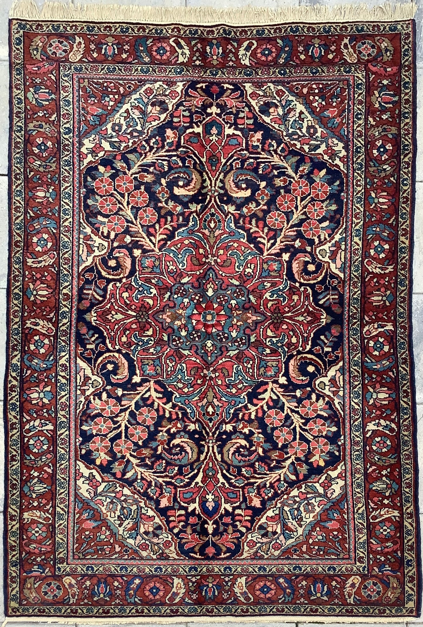 ANTIQUE BORCHALU HAMADAN