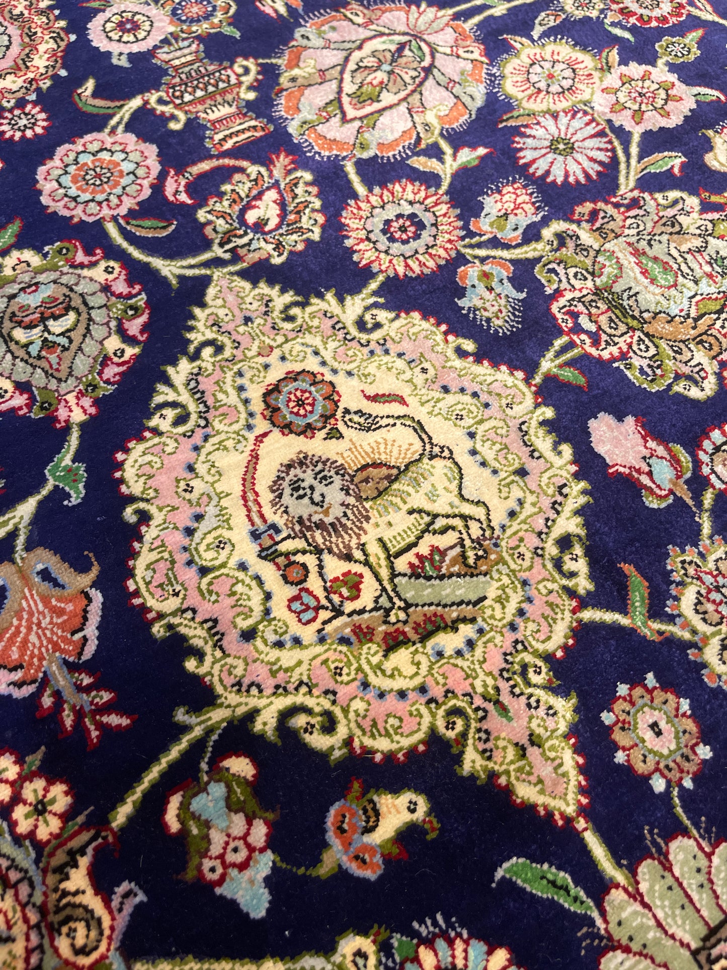 GRAND MASTER JAMSHIDI SILK