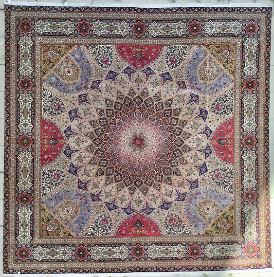SQUARE GOMBAD TABRIZ