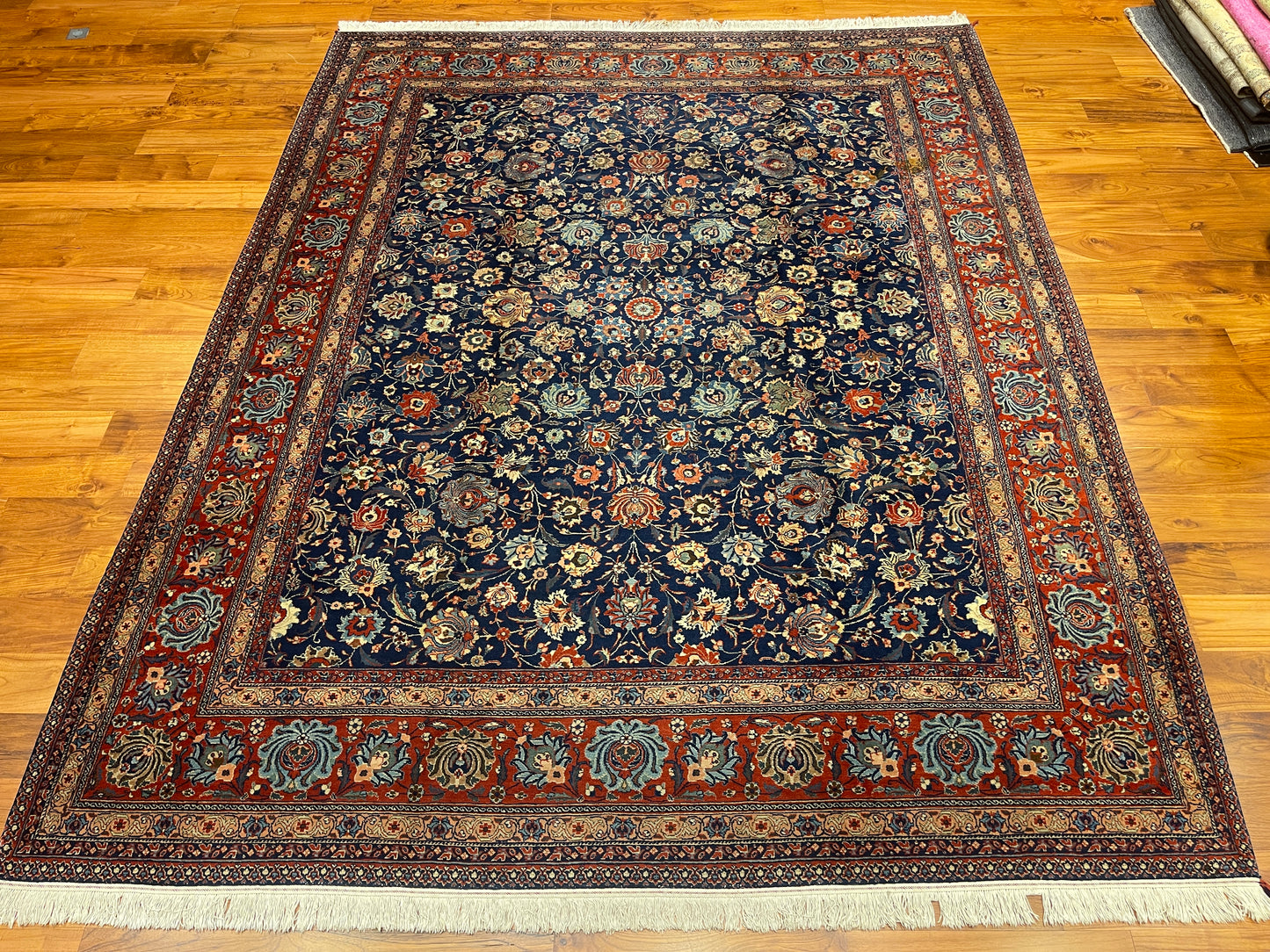 Sarab Mashayekhi Antique