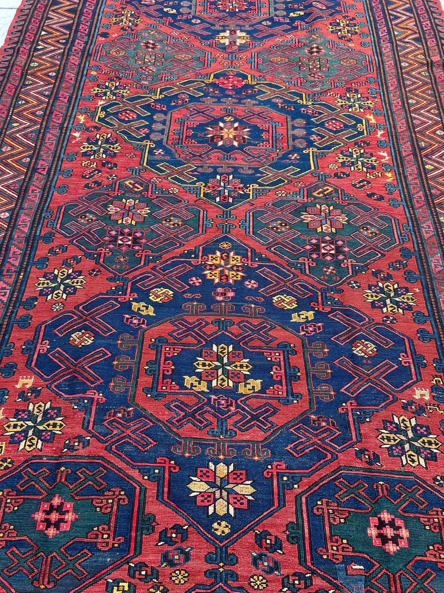 ANTIQUE KUBA CAUCASIAN SUMAKH