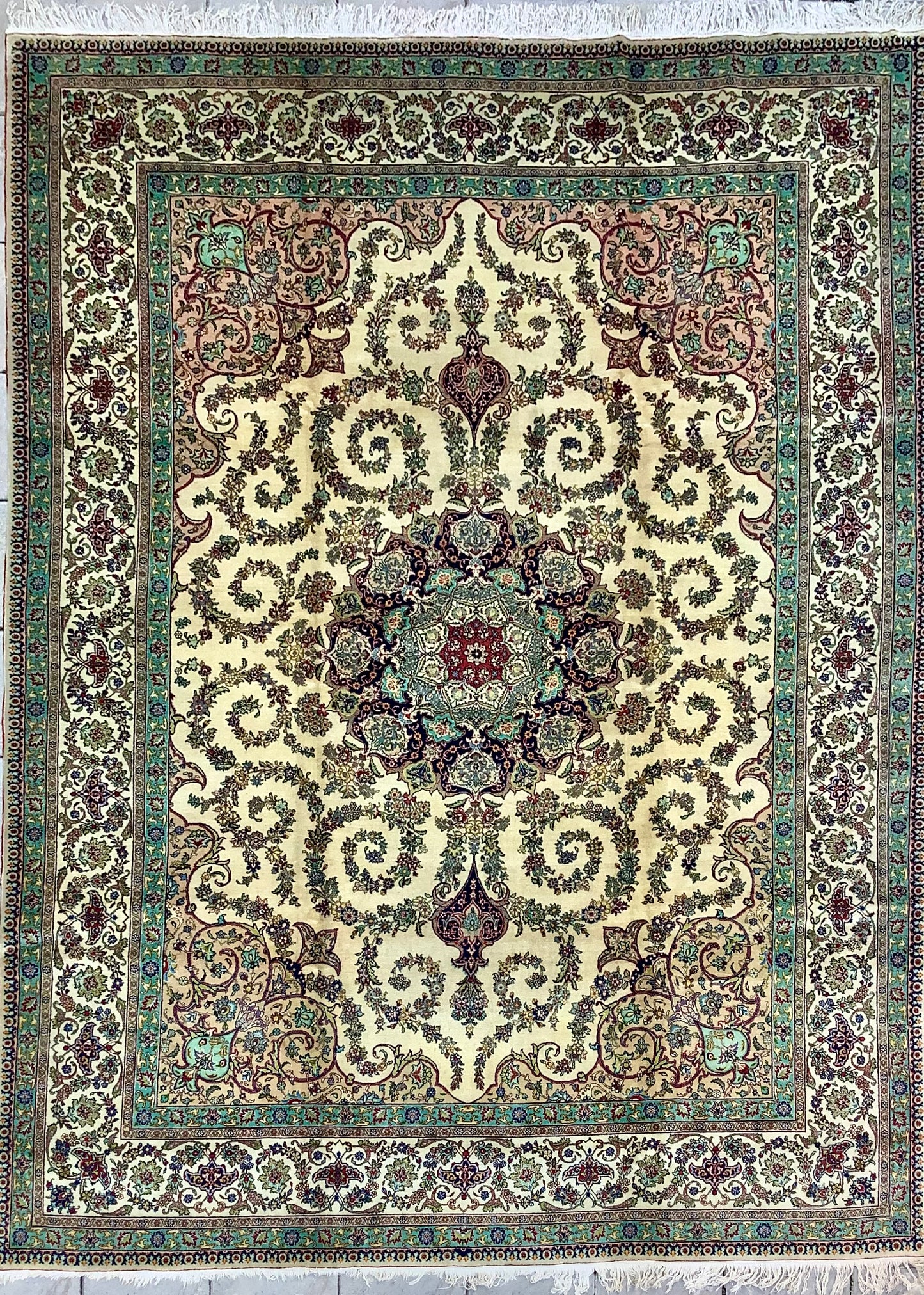 LAURELS & SPIRALS