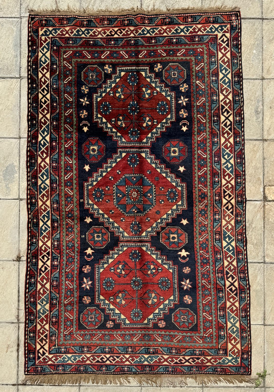 PRETTY ANTIQUE KAZAK