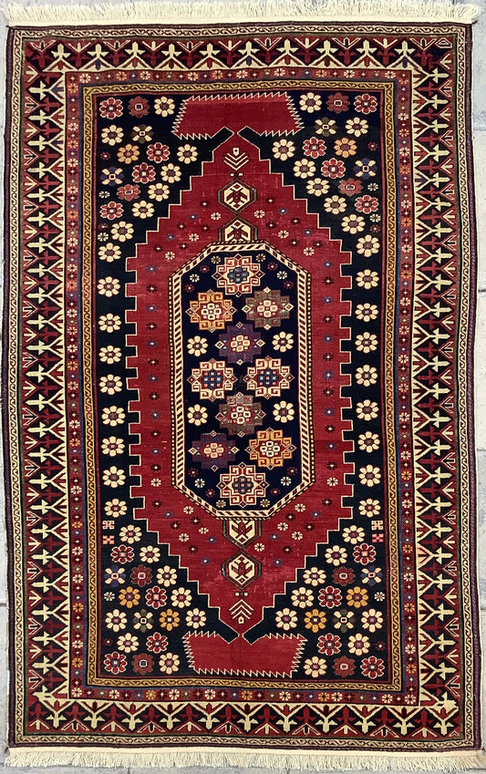 BAKU ANTIQUE CAUCASIAN