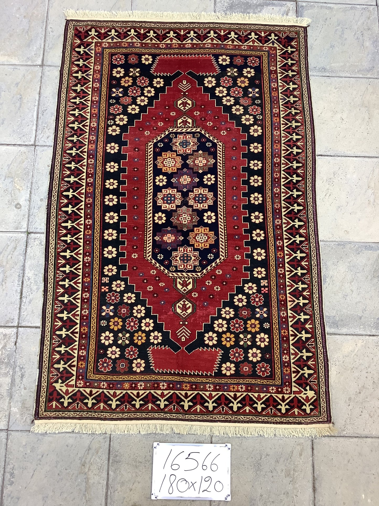 BAKU ANTIQUE CAUCASIAN