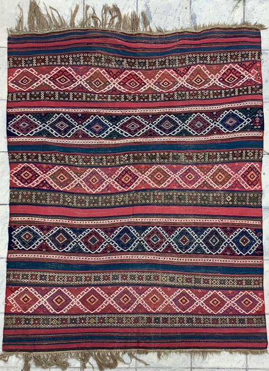 ANTIQUE CAUCASIAN VERNEH