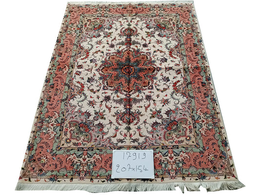 SALMON & PISTACHIO RUG