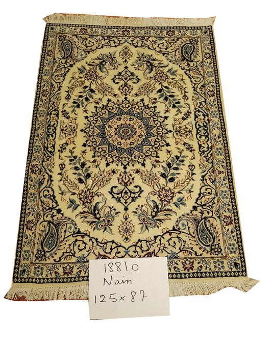 POSHTI RUG