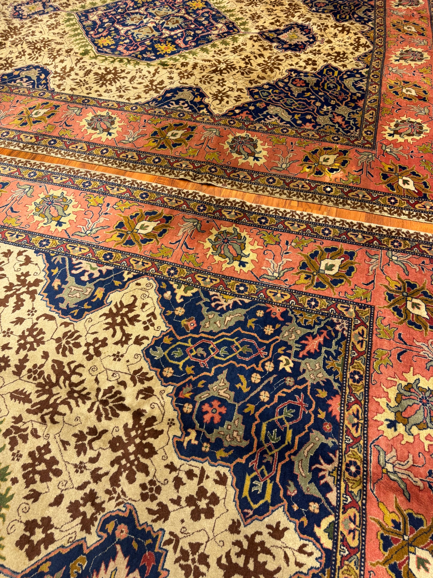 PAIR ANTIQUE TABRIZ HERIZ