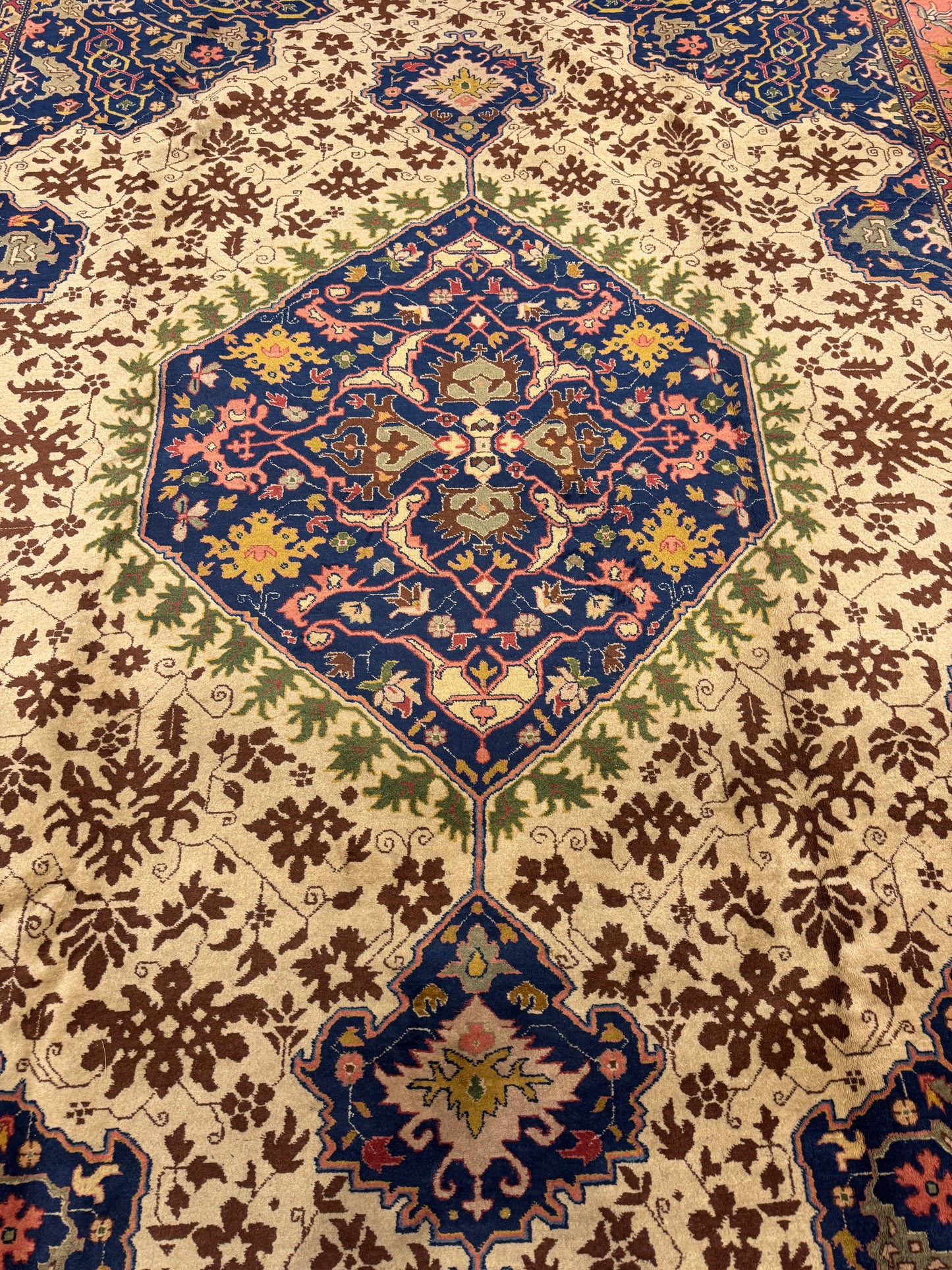 PAIR ANTIQUE TABRIZ HERIZ